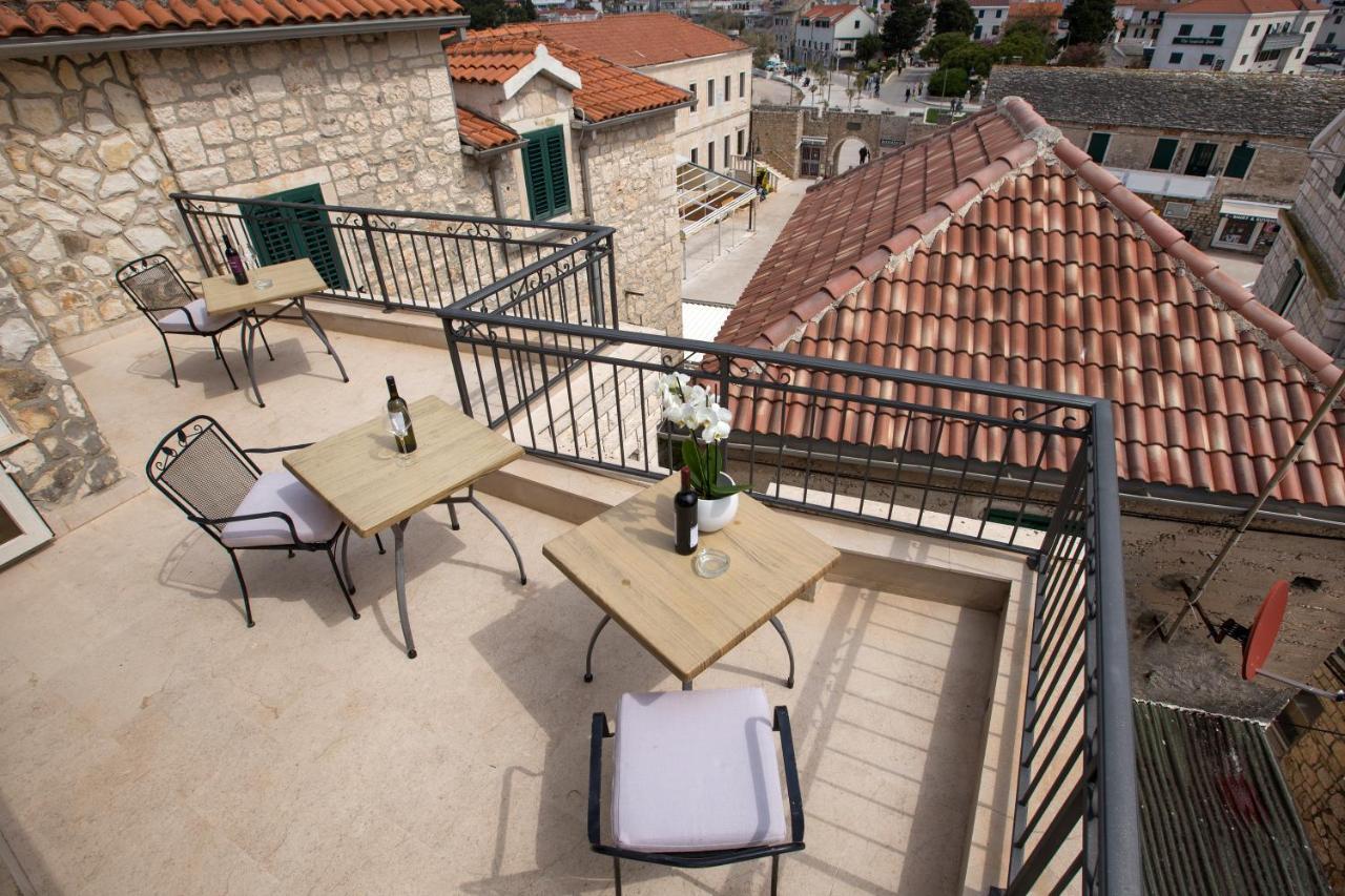 Hotel Pansion Kamenar Primošten Exterior foto